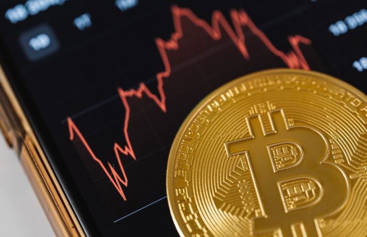 Il prezzo del bitcoin scivola del 7% a $ 58,400